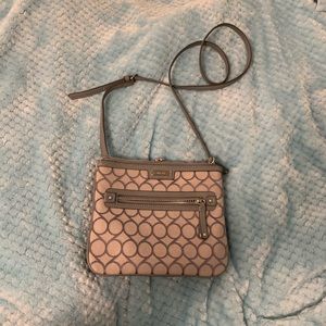 Nine West cross body purse